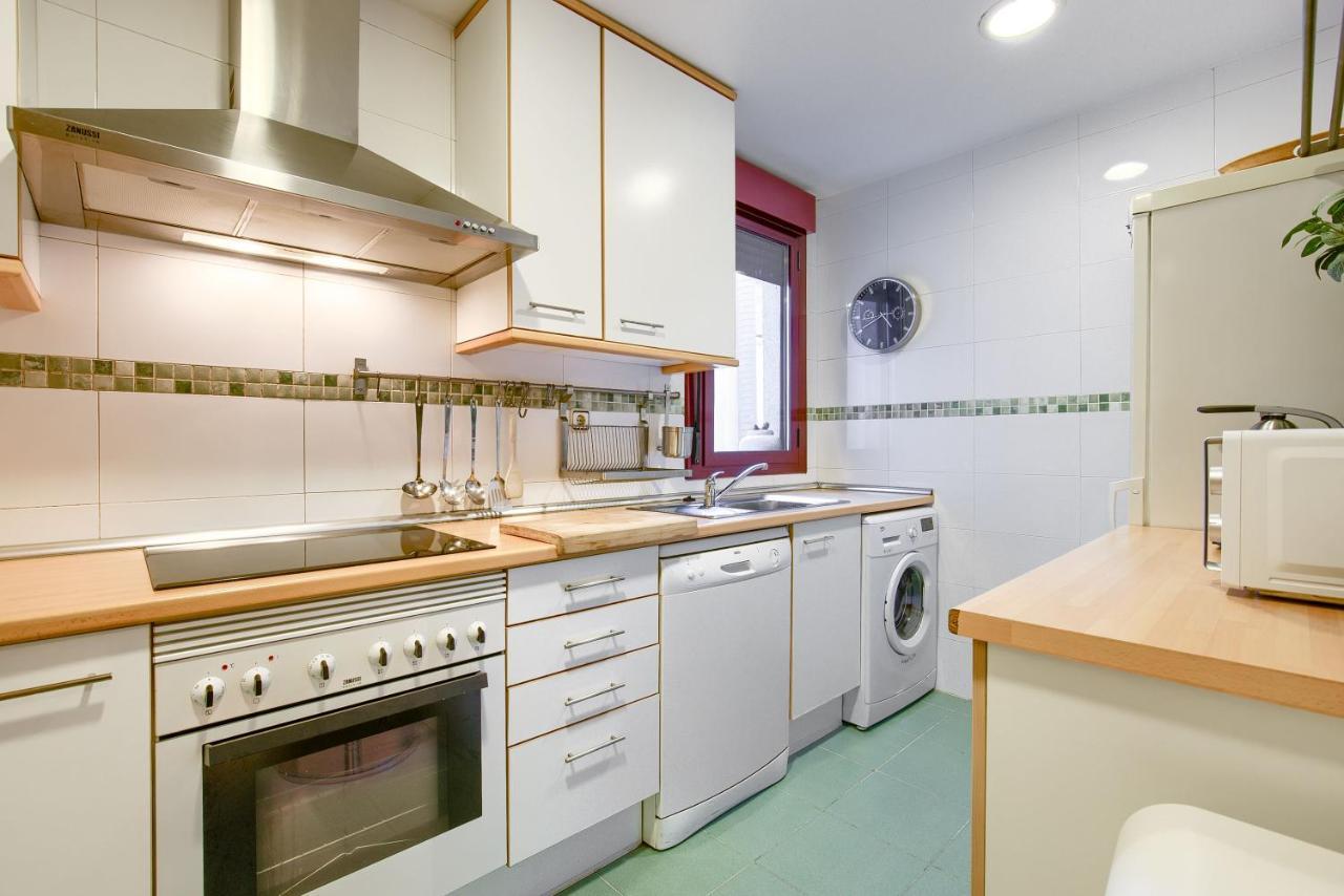 Apartamento En Chamberi Con Piscina - Lovely Apartment In The City Center With Swimming Pool Madrid Eksteriør bilde