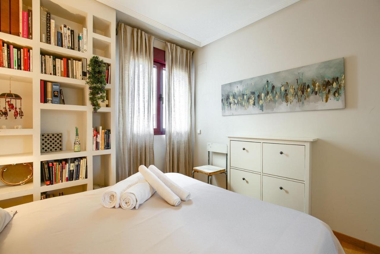 Apartamento En Chamberi Con Piscina - Lovely Apartment In The City Center With Swimming Pool Madrid Eksteriør bilde